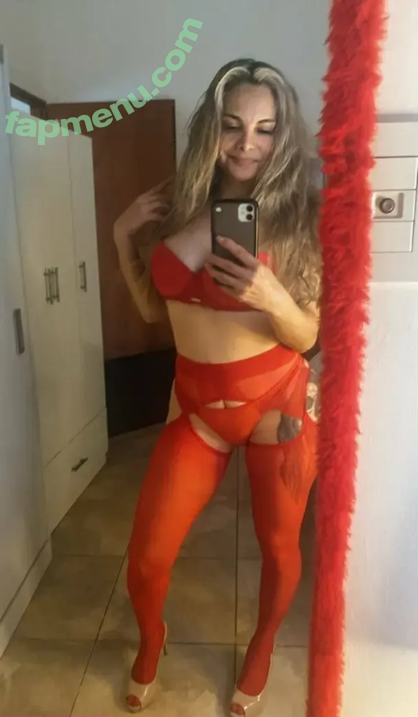 lucianarichass nude photo #0016 (lucianarichass)