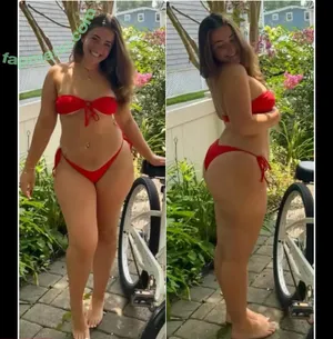 luciap1247 / lucia.pastoree / thick college italian american nude photo #0017