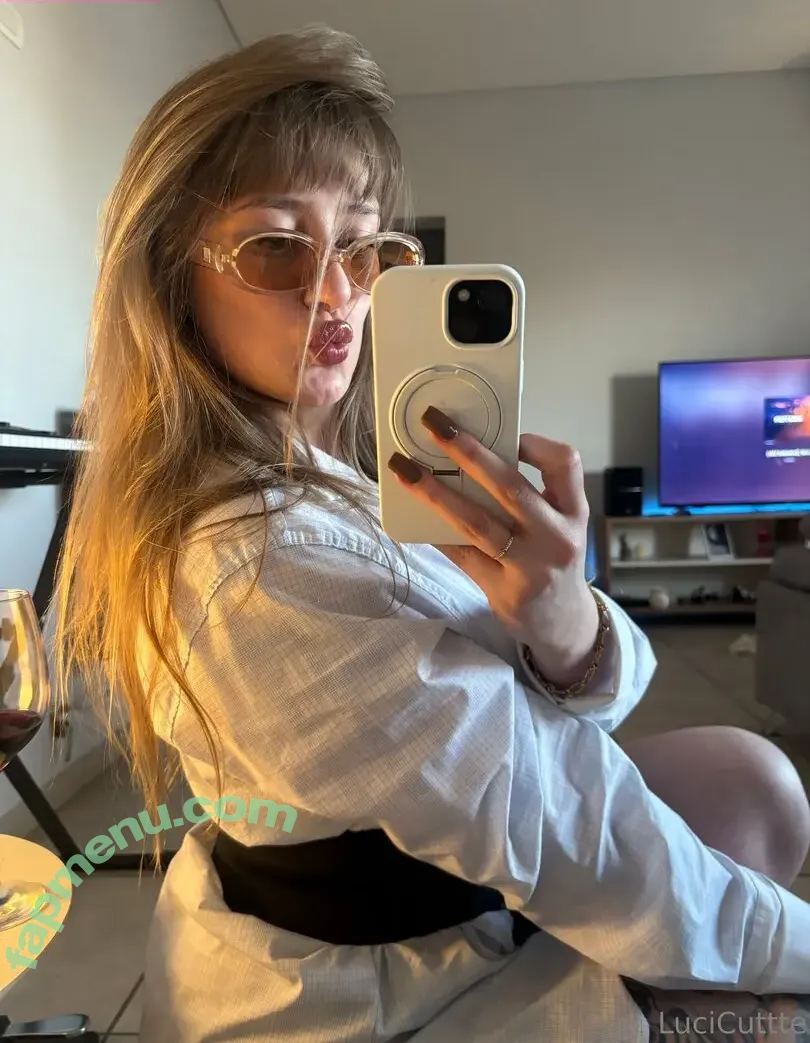 lucicuttte nude photo #0001 (lucy.cutter)