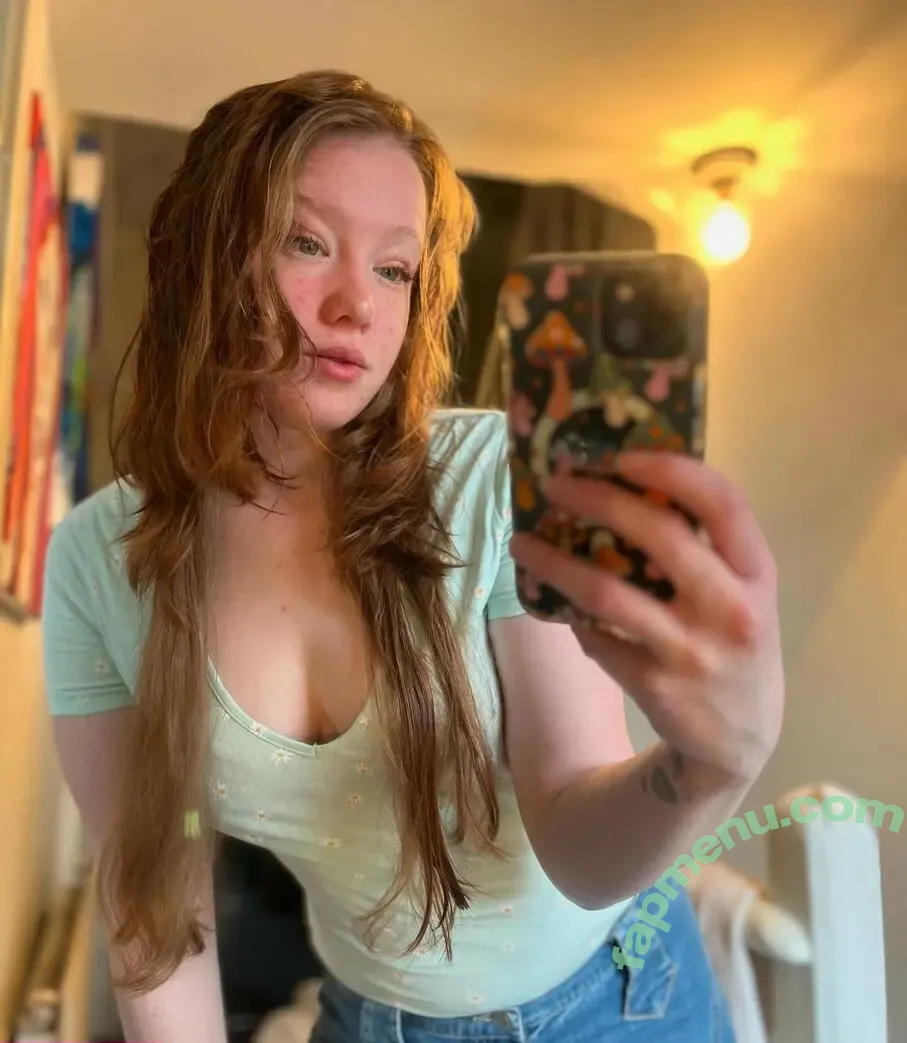 lucie_roams nude photo #0042 (Lucie Middleton / cutefeetroaming)
