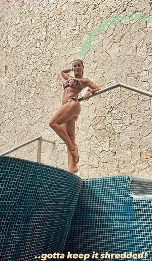 Lucie Zova / lucie_zova / lucie_zova Satin Bloom nude photo #0022