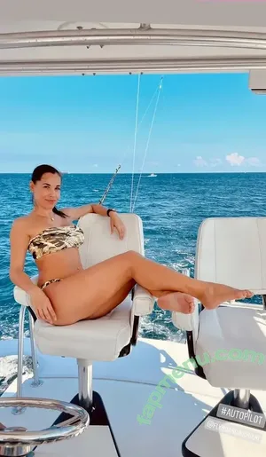 Lucie Zova / lucie_zova / lucie_zova Satin Bloom nude photo #0027