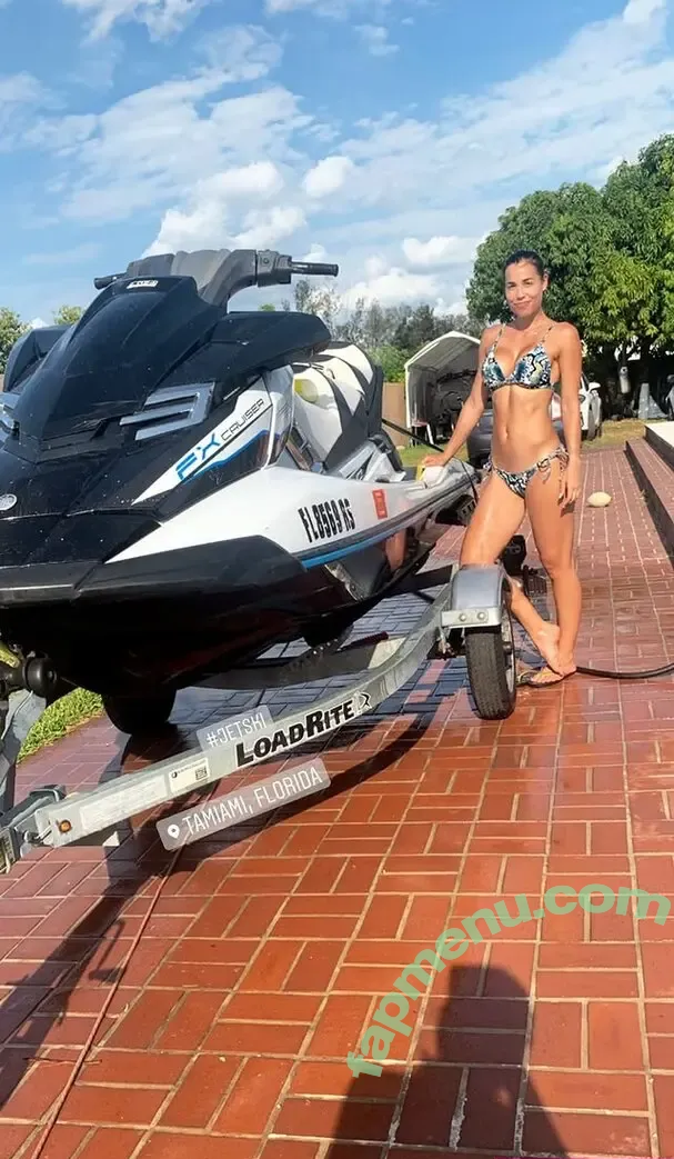 Lucie Zova nude photo #0091 (lucie_zova / lucie_zova Satin Bloom)