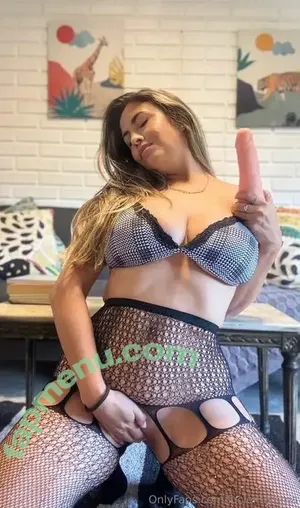 luciemomma / luciemommma nude photo #0120