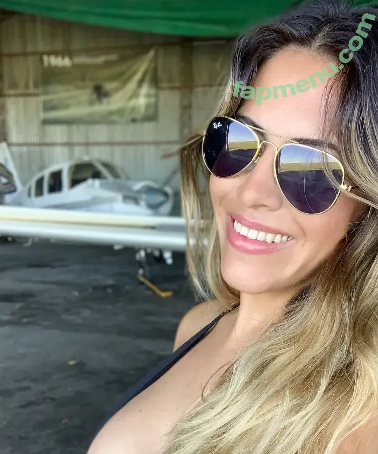 luciemomma nude photo #0100 (luciemommma)