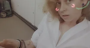  nude photo #0003