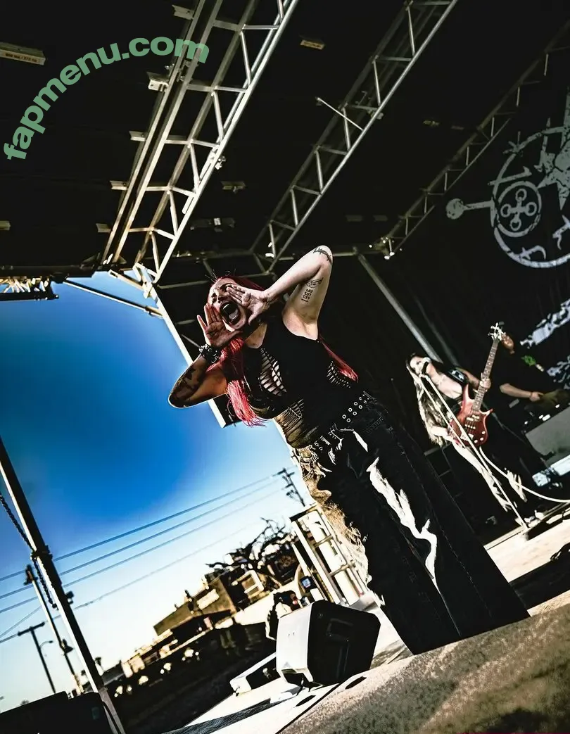 Lucifena nude photo #0121 (lucifenaa)