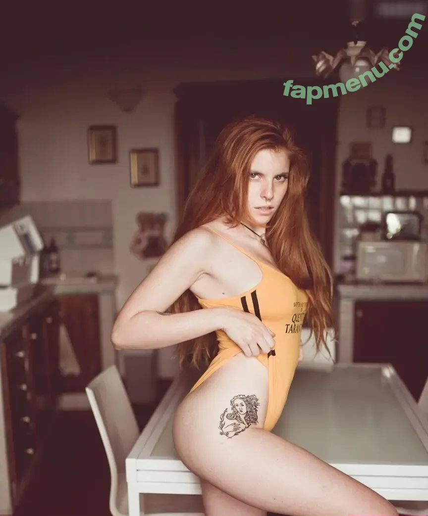 Lucilla Jiggly nude photo #0055 (lucilla.jiggly)