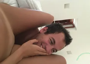 Lucinda Aragon / Thumbnail Previews / lucyaragon nude photo #0019