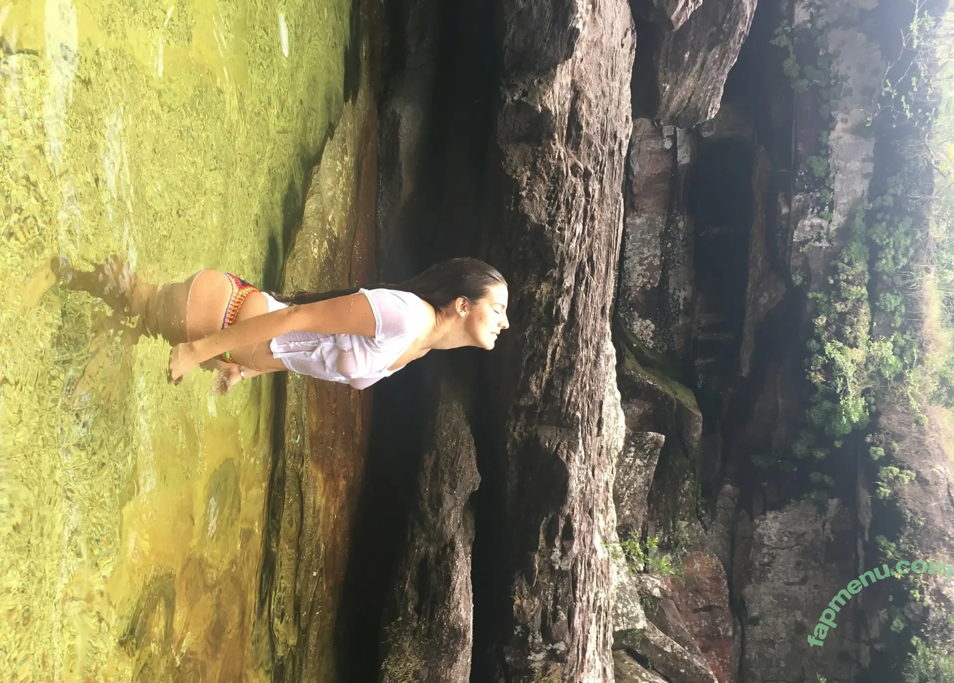 Lucinda Aragon nude photo #0034 (Thumbnail Previews / lucyaragon)