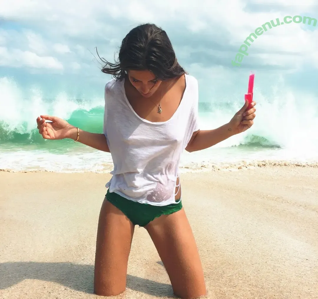 Lucinda Aragon nude photo #0043 (Thumbnail Previews / lucyaragon)