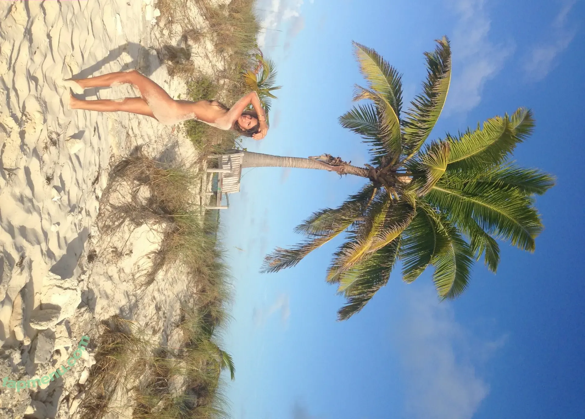 Lucinda Aragon nude photo #0051 (Thumbnail Previews / lucyaragon)