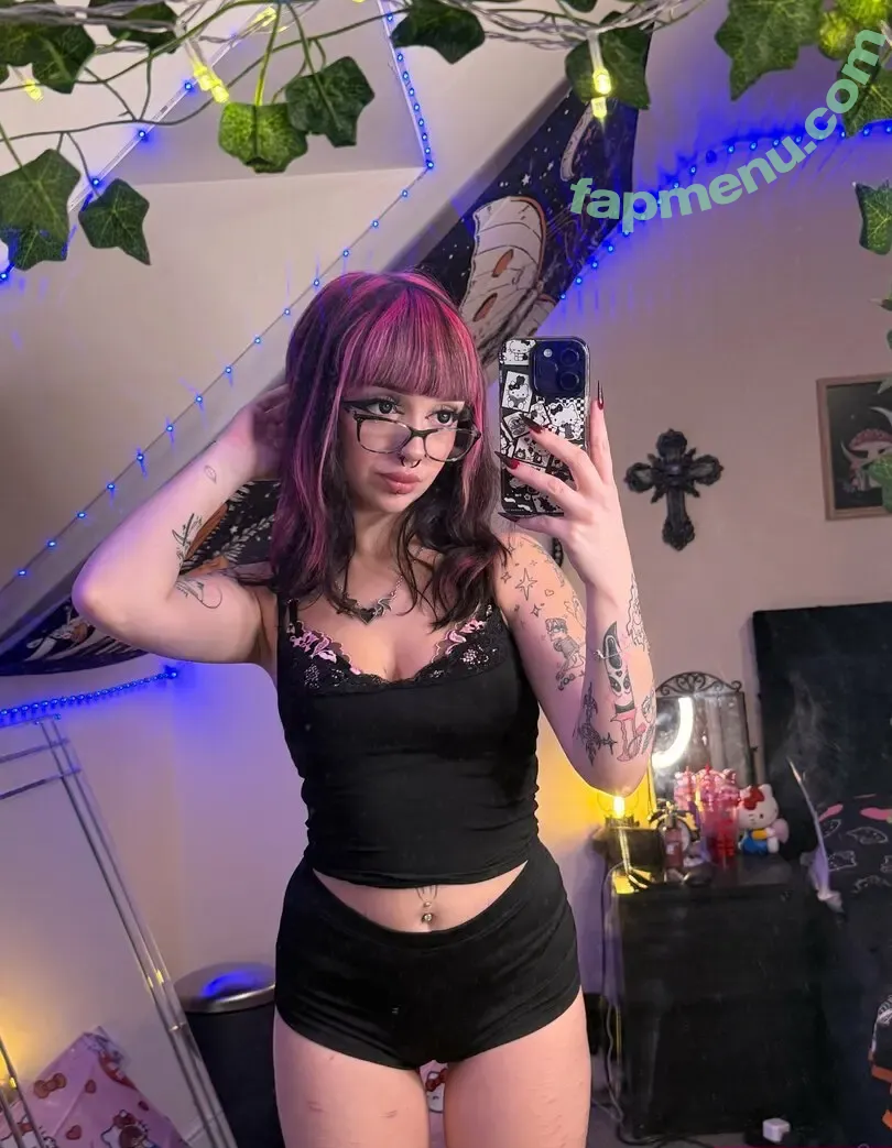 luckitty nude photo #0016 (luckitty)