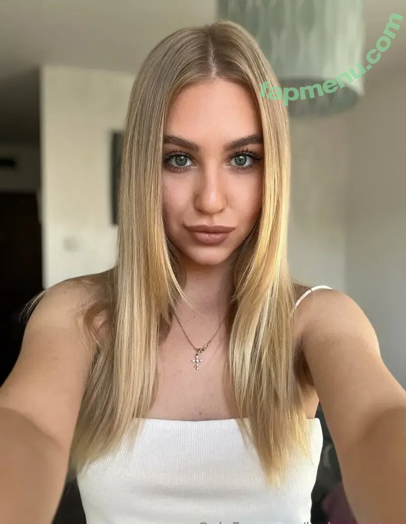 lucky_evelyn nude photo #0012 (arshanty_23)