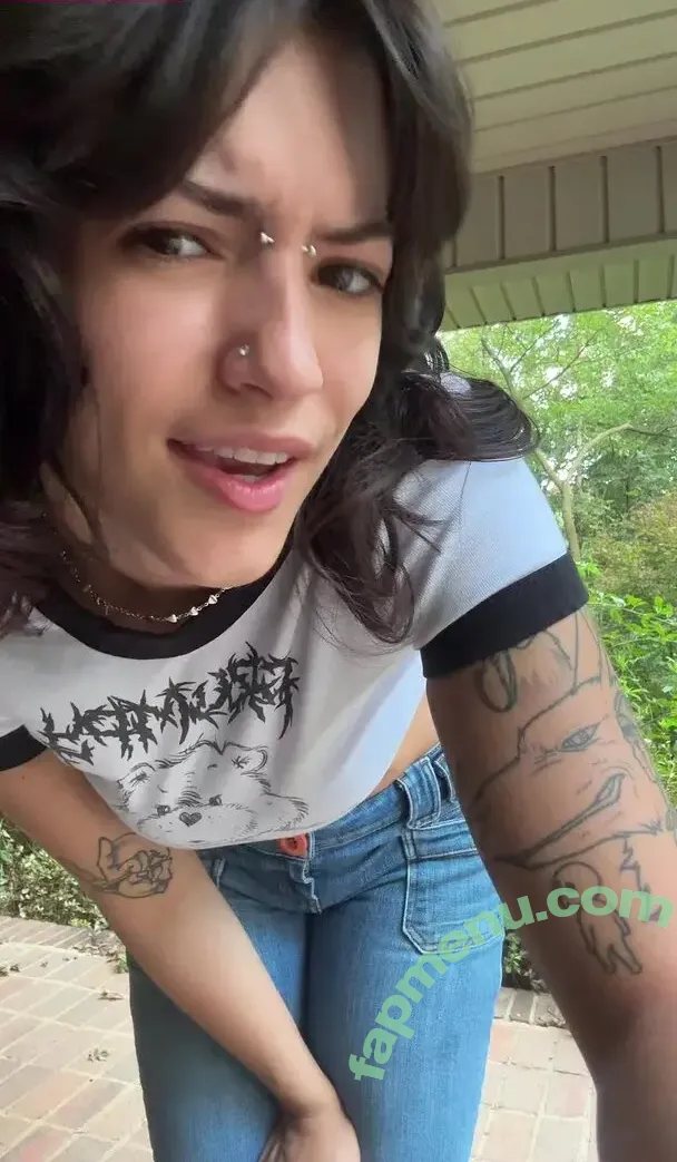 Lucky Ollie nude photo #0037 (luckyolliee)