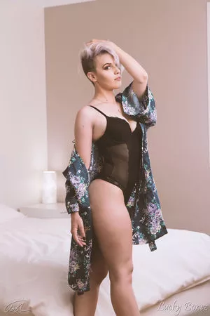 LuckyBonez / lucky_bonez nude photo #0825