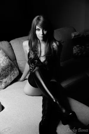 LuckyBonez / lucky_bonez nude photo #0952