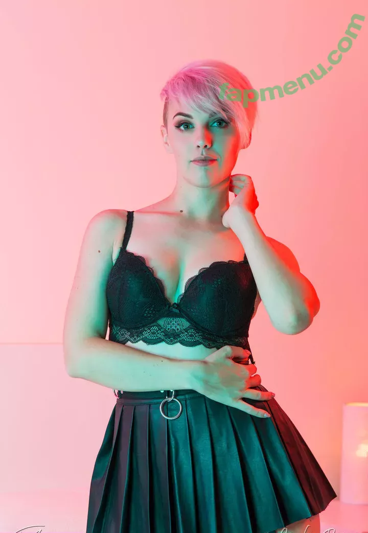 LuckyBonez nude photo #0867 (lucky_bonez)