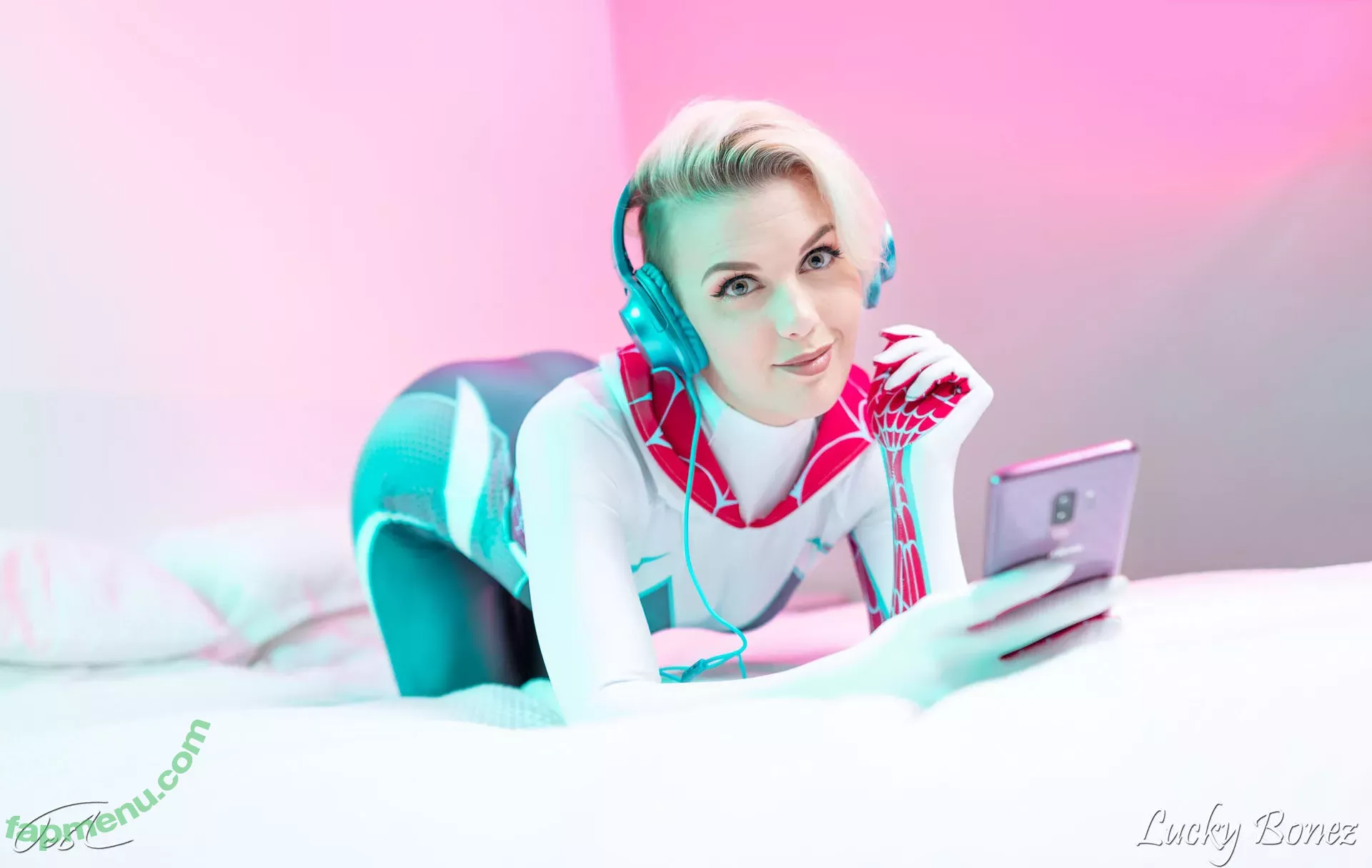 LuckyBonez nude photo #0974 (lucky_bonez)