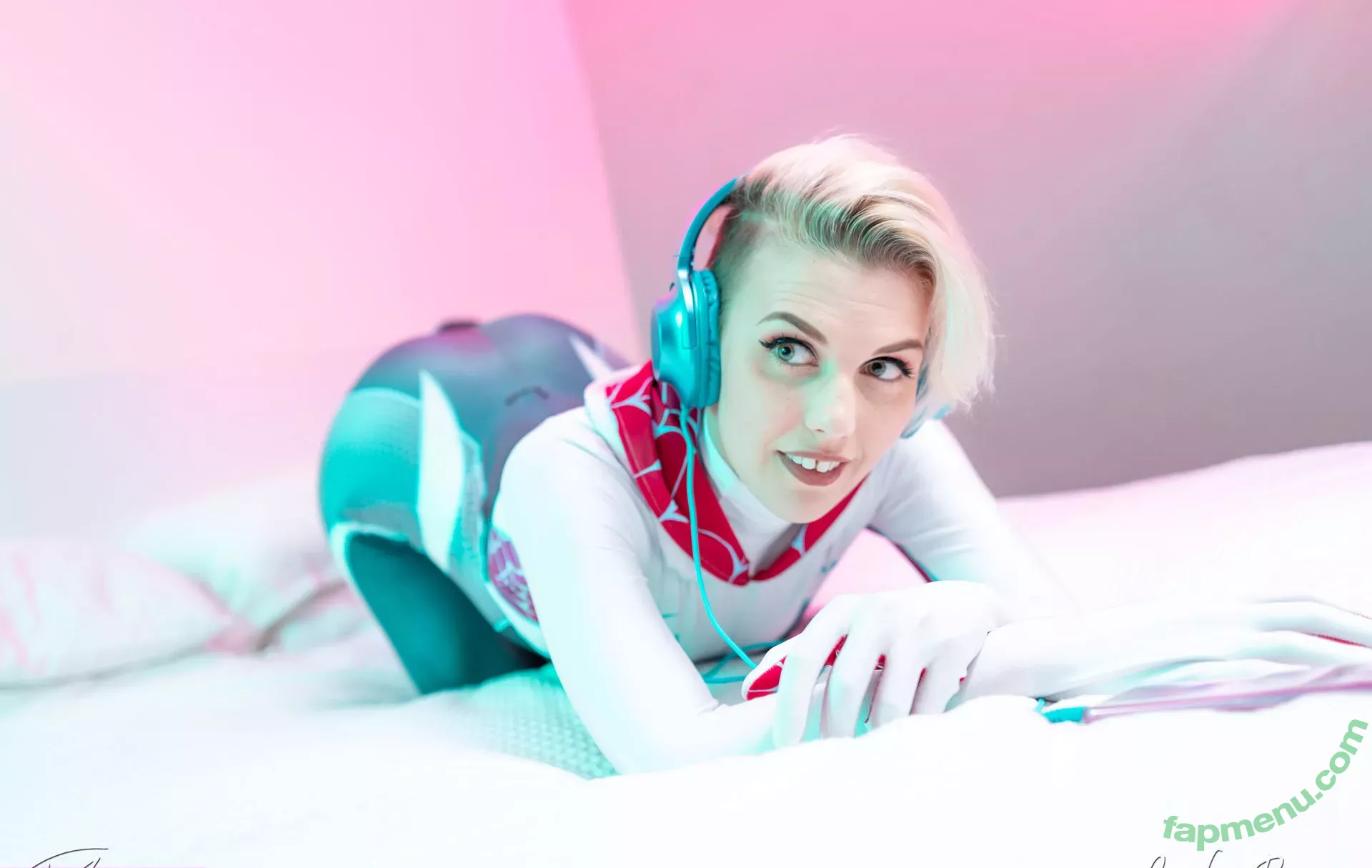 LuckyBonez nude photo #0975 (lucky_bonez)