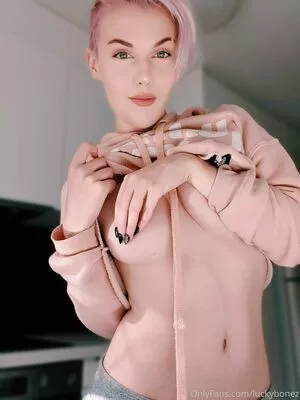 LuckyBonez / lucky_bonez nude photo #1453