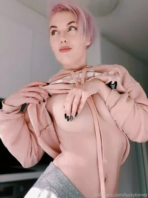 LuckyBonez / lucky_bonez nude photo #1467