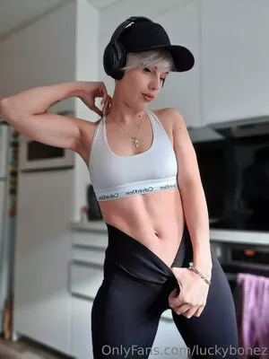 LuckyBonez / lucky_bonez nude photo #1553