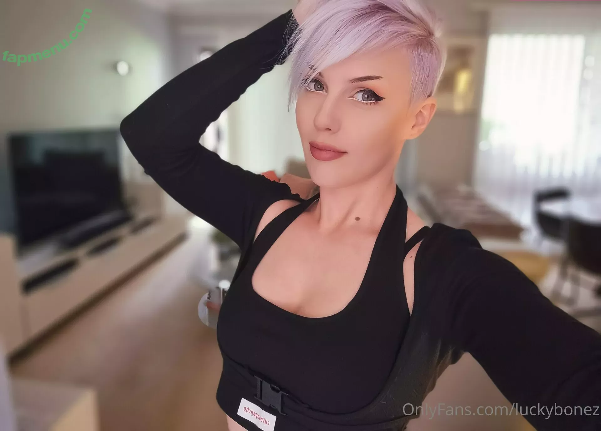 LuckyBonez nude photo #1172 (lucky_bonez)