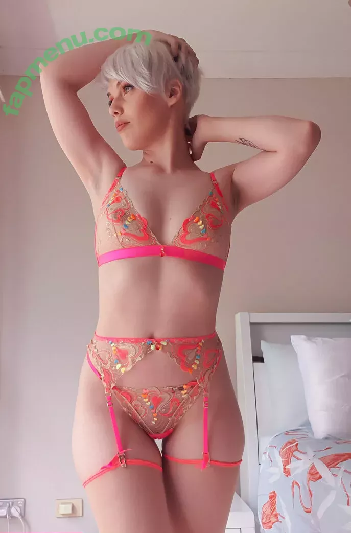 LuckyBonez nude photo #1327 (lucky_bonez)