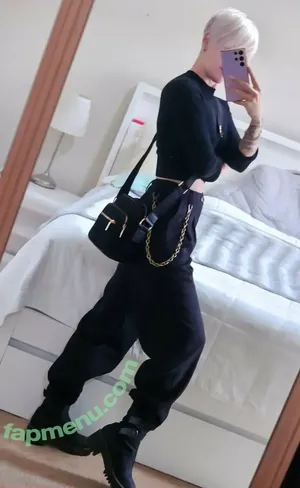 LuckyBonez / lucky_bonez nude photo #2358