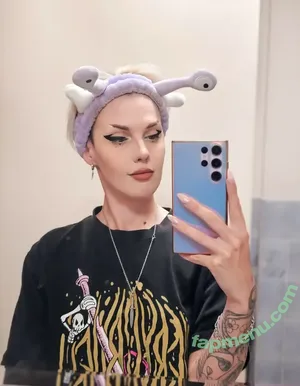 LuckyBonez / lucky_bonez nude photo #2359