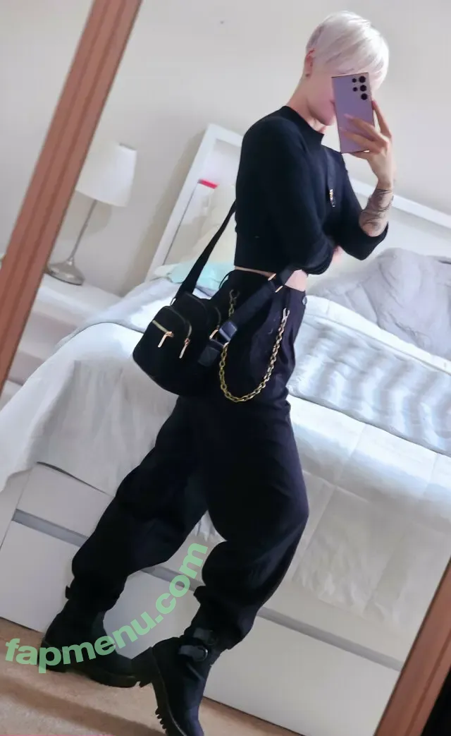 LuckyBonez nude photo #2358 (lucky_bonez)