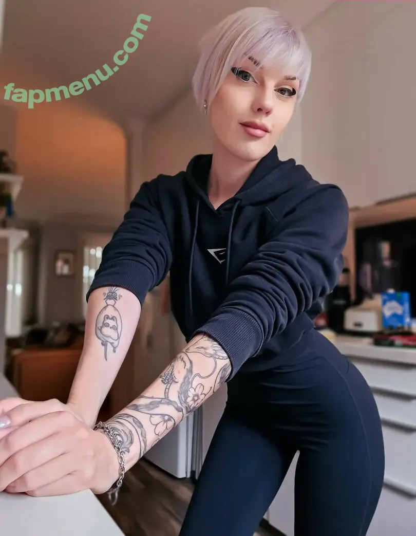 LuckyBonez nude photo #2388 (lucky_bonez)