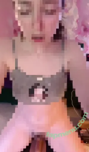 luckycatkira / luckycatbygordonramsay nude photo #0055