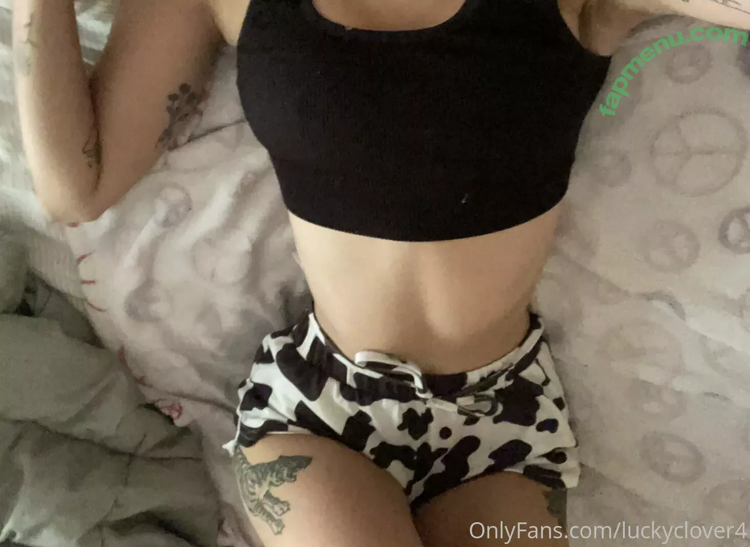 LuckyClover4 nude photo #0006 (chloe_gail_)