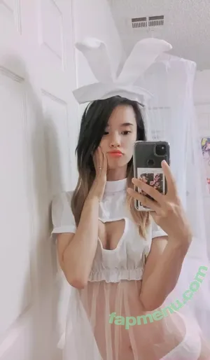  nude photo #0002