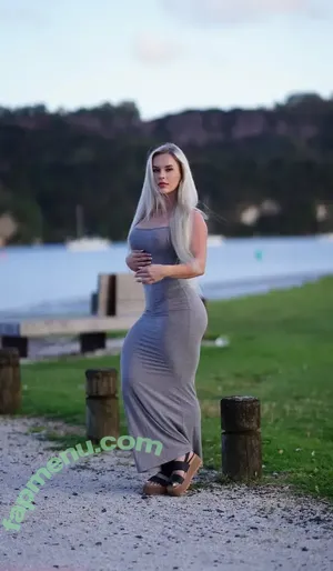  nude photo #0009