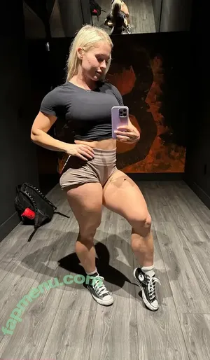  nude photo #0002