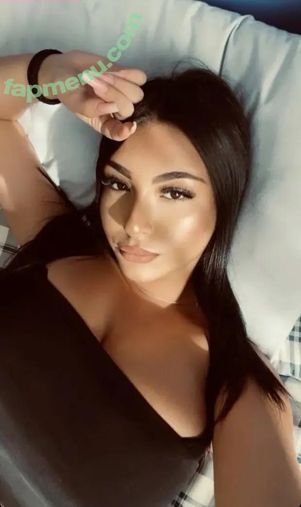 _lucrexiia._ nude photo #0011 (_lucrexiia._)