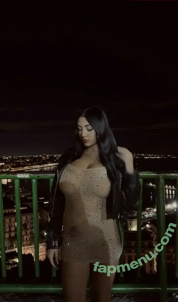 _lucrexiia._ nude photo #0012 (_lucrexiia._)