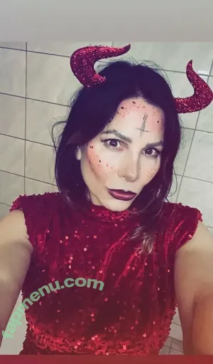 Lucrezia Millarini / lucreziaitv nude photo #0219