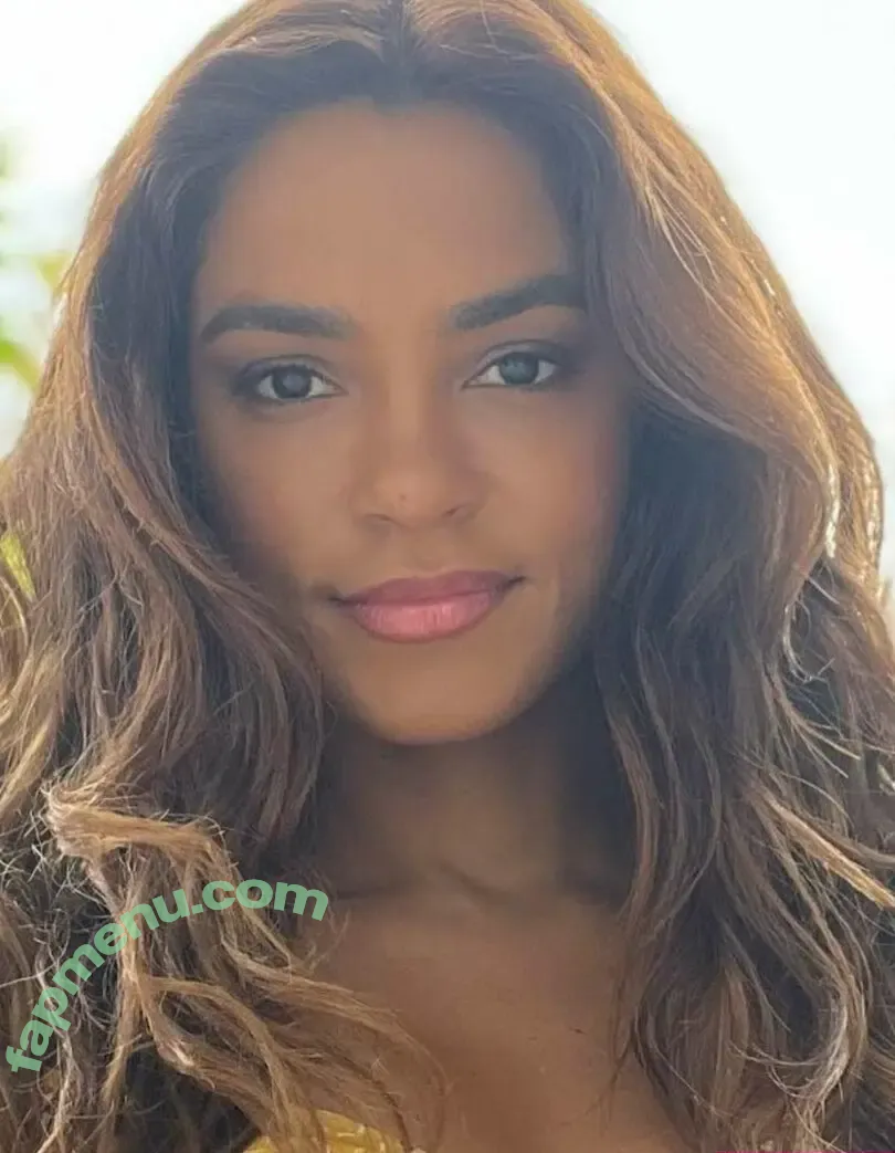 Lucy Alves nude photo #0043 (lucyalves)