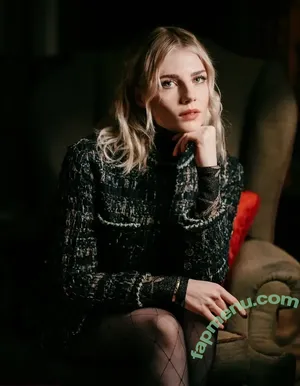 Lucy Boynton / lucyboynton1 nude photo #0198