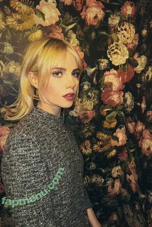 Lucy Boynton / lucyboynton1 nude photo #0201