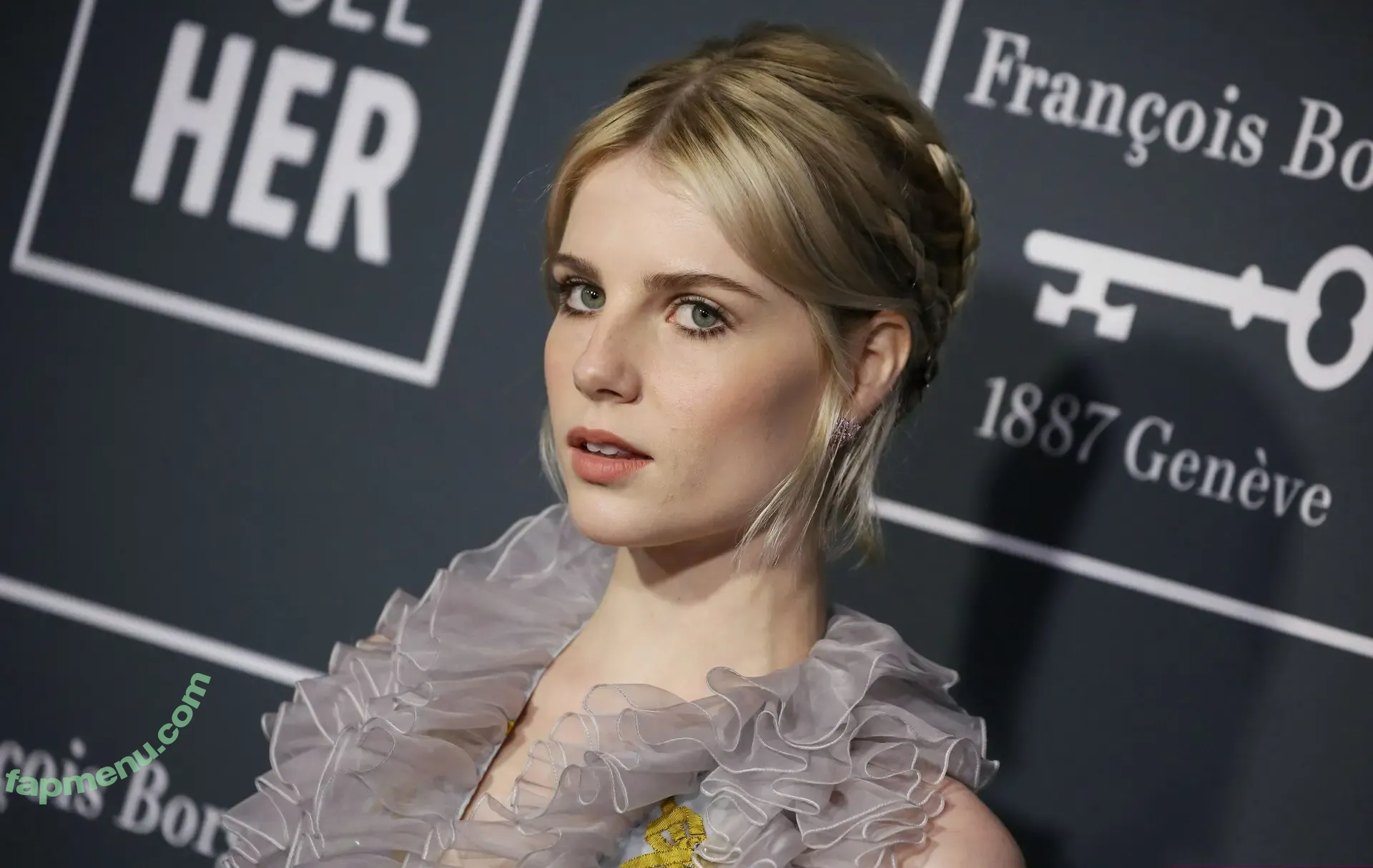 Lucy Boynton nude photo #0062 (lucyboynton1)