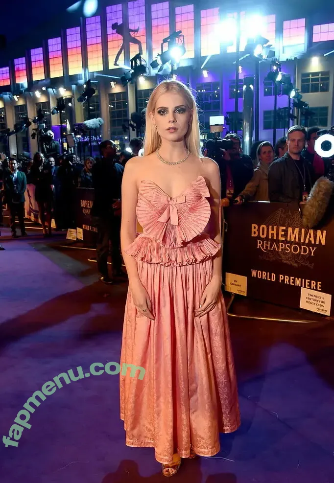 Lucy Boynton nude photo #0168 (lucyboynton1)