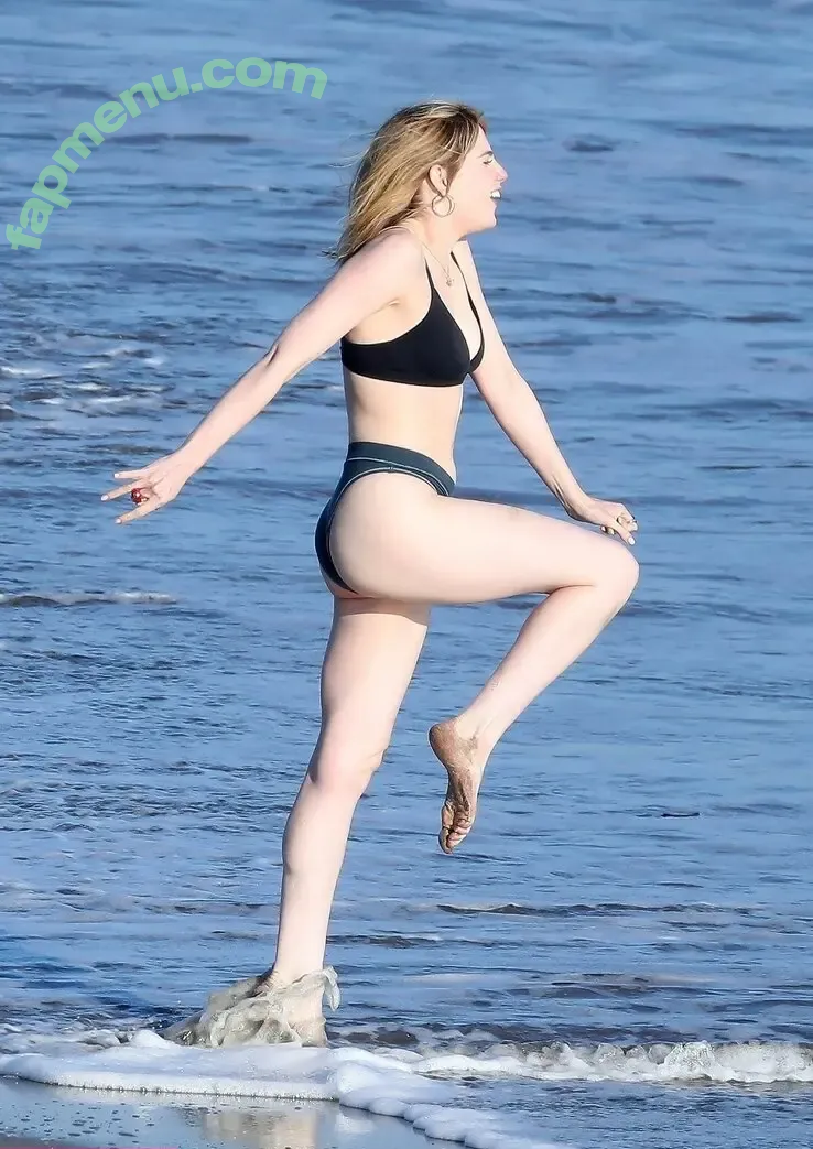 Lucy Boynton nude photo #0182 (lucyboynton1)