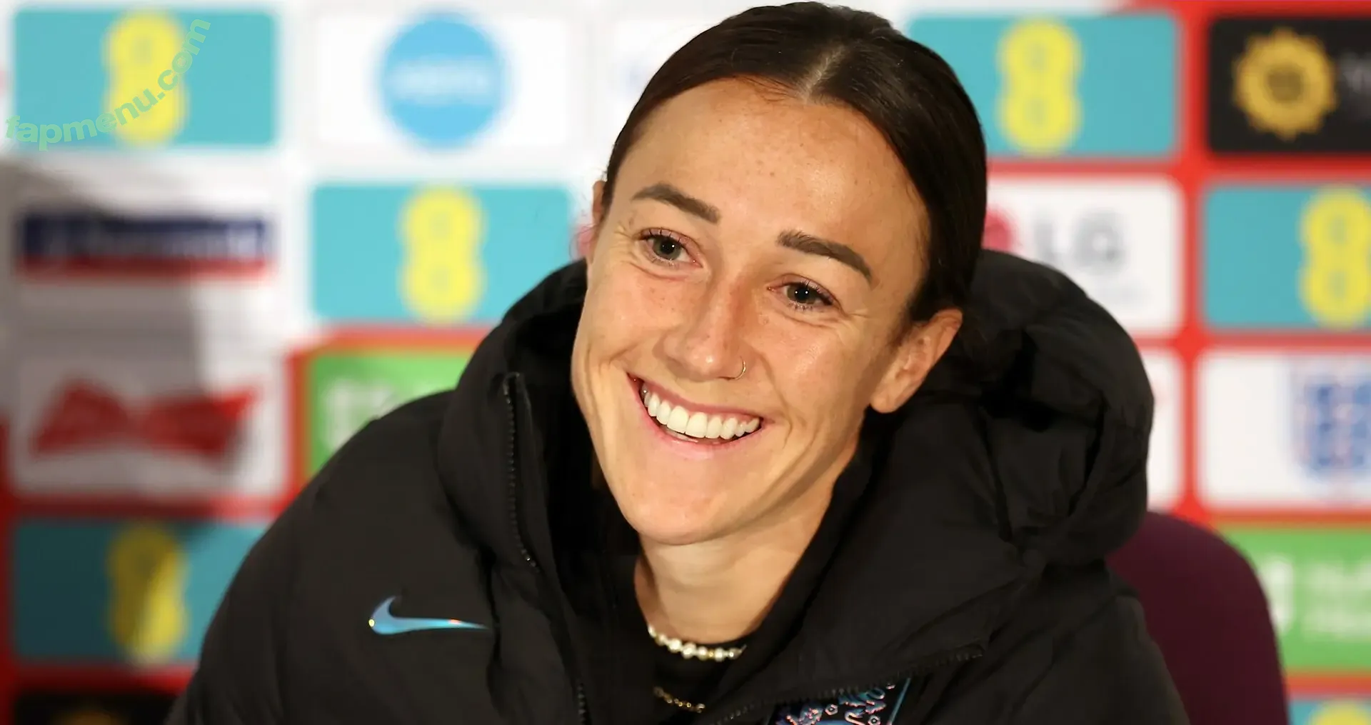 Lucy Bronze nude photo #0004 (Lucy Bronze)