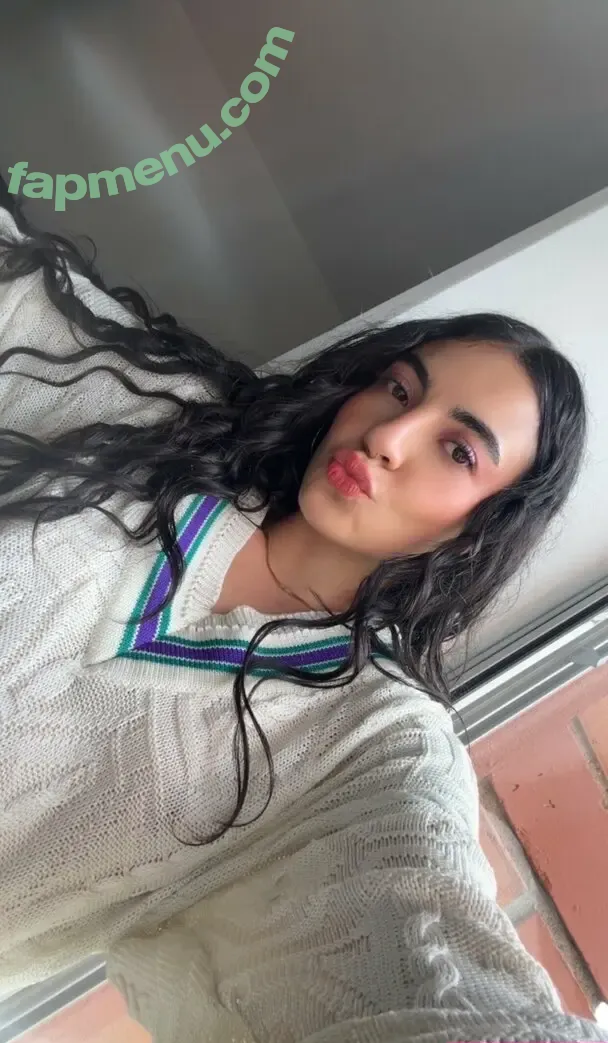 lucy.cielo nude photo #0145 (lucycartolin)