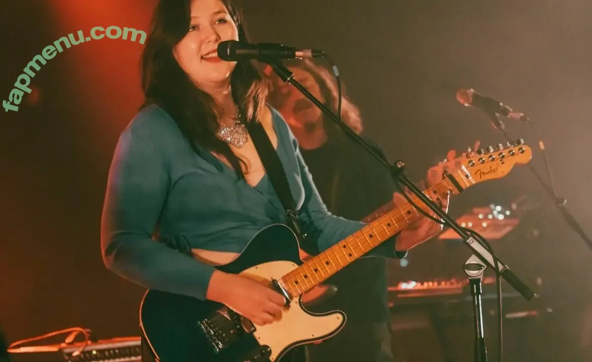 Lucy Dacus nude photo #0026 (lucydacus)